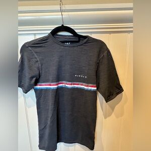 VISSLA Boys Size Medium Grey Black Red & White Short SleeveTee Shirt